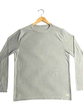 Men’s Vuori Long Sleeve Strato Tech Tee T-Shirt